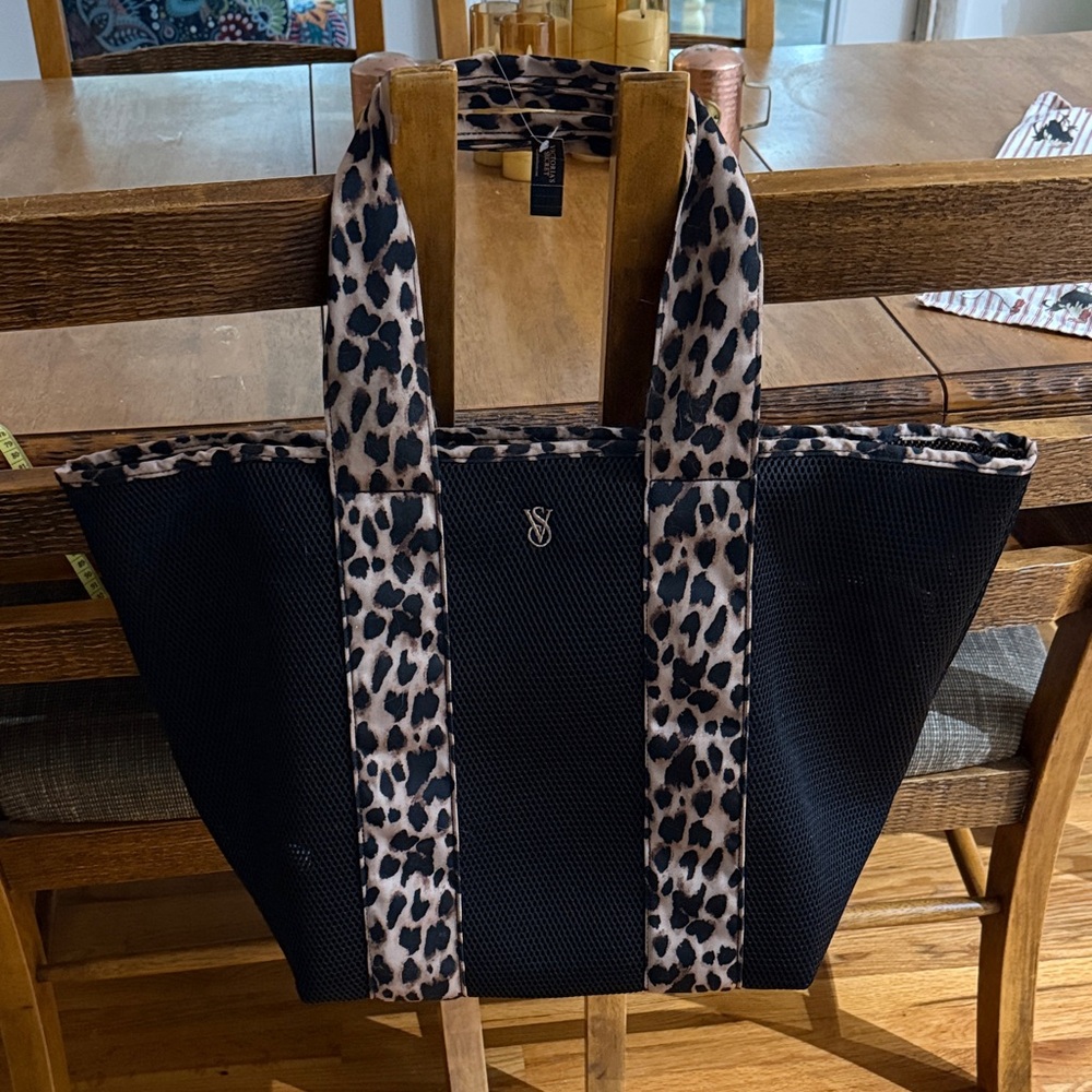 Victoria's Secret Black and Leopard Print Tote